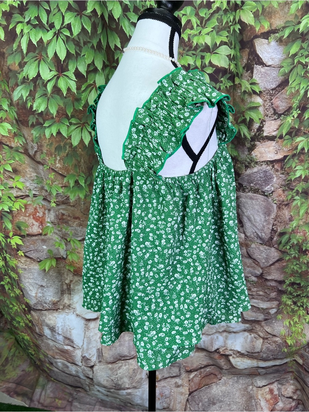 HYACINTH HOUSE Green and White Floral Smocked Neckline On/Off the Shoulder Top S - Picture 7 of 11